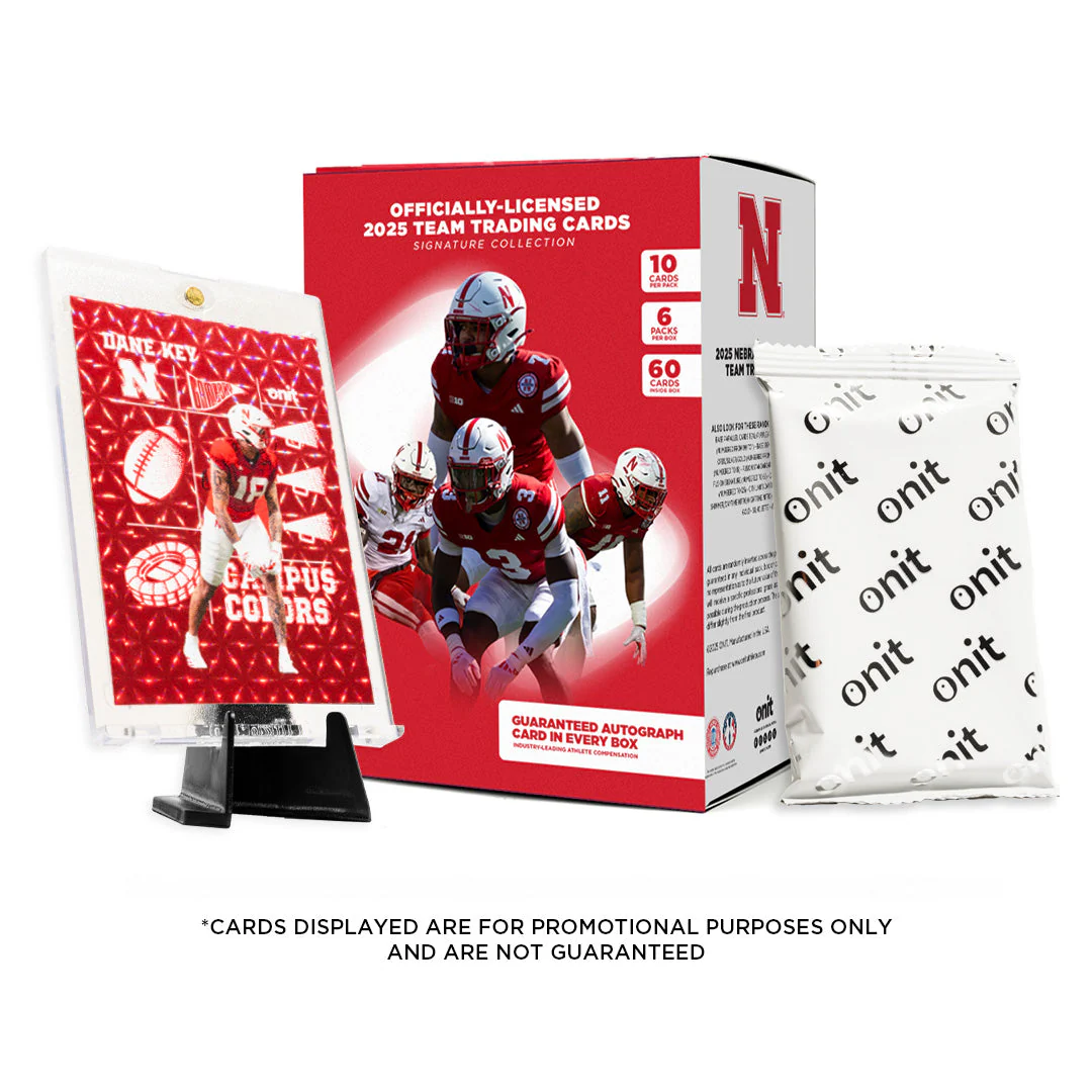 Football 2025 Trading Cards - Platinum Box (Guaranteed Autograph)